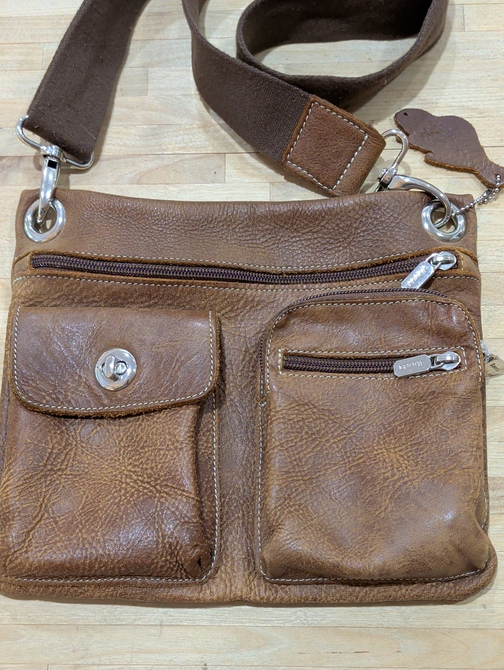Vintage Roots Brown Leather Crossbody Bag with Adjustable Strap Villager Style - Picture 3 of 13